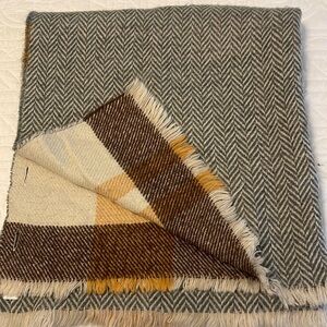 Grace and Lace Scarf